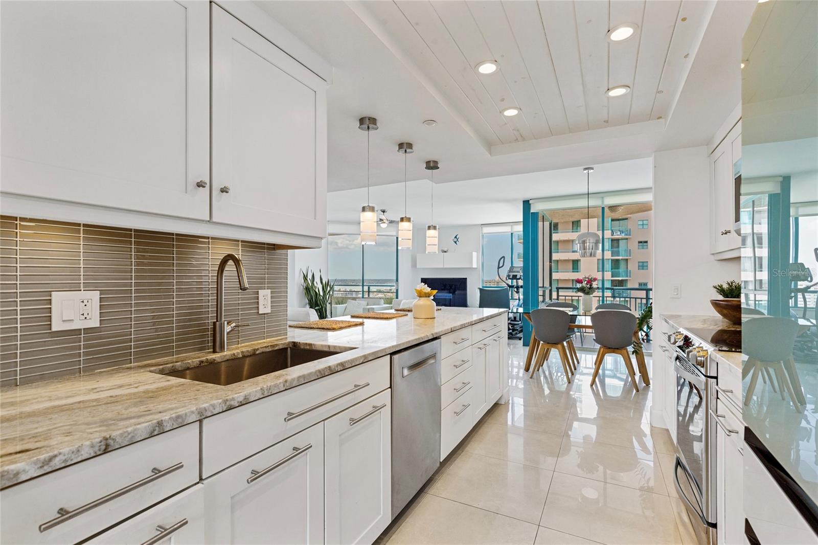1520 GULF BLVD #1807 — photo 10