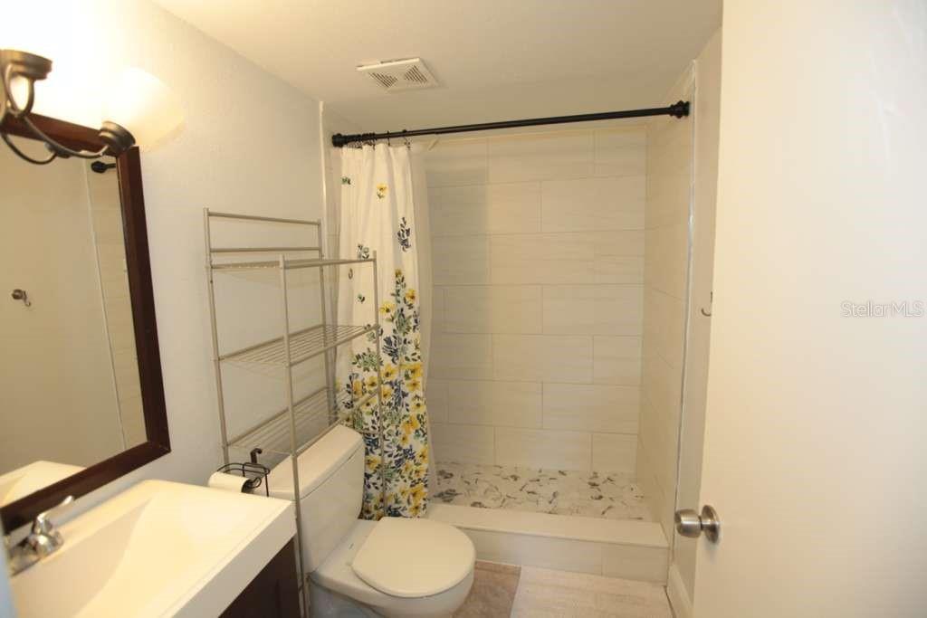 2073 SAN SEBASTIAN WAY N — photo 17