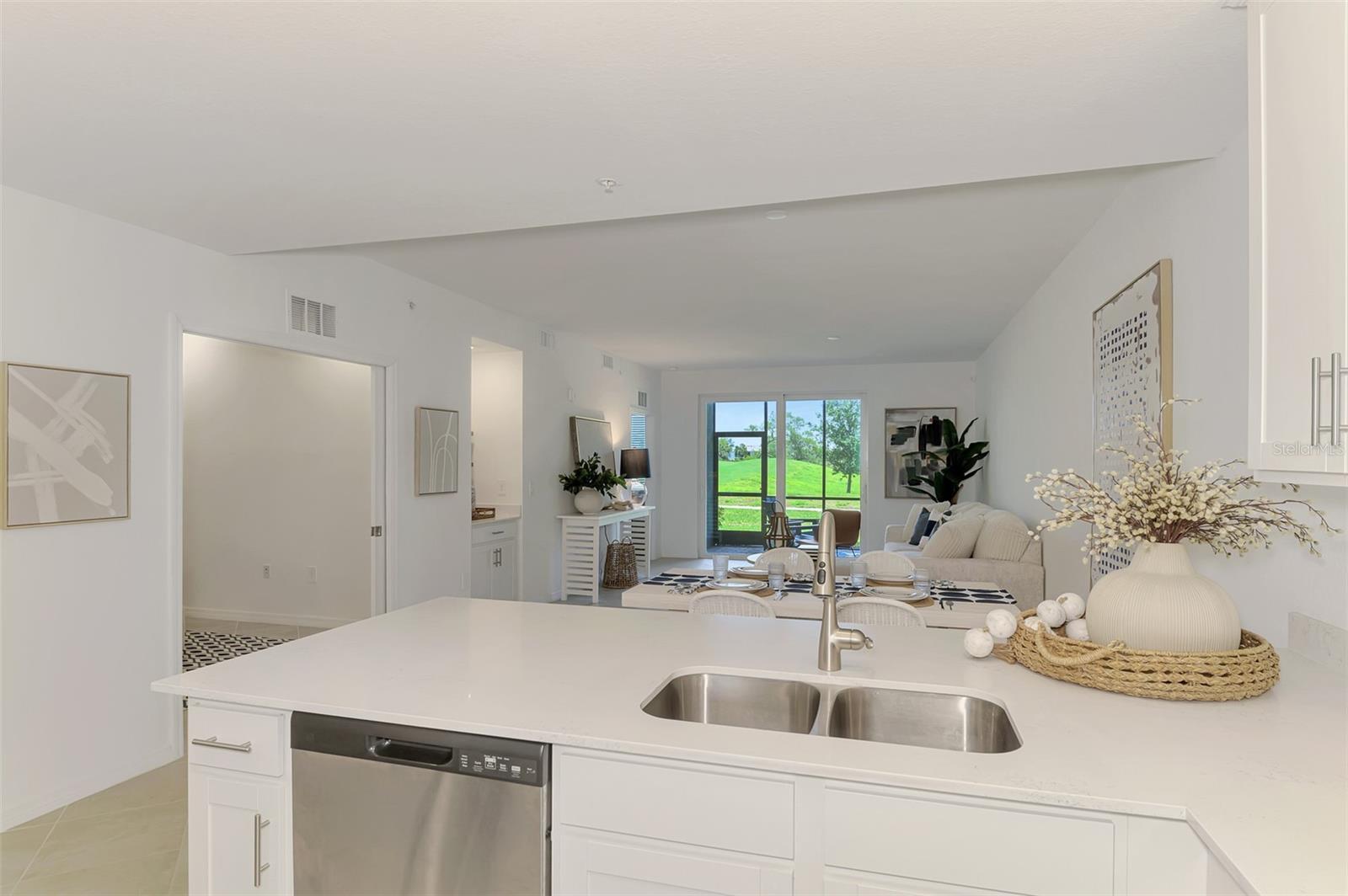 12520 GALAPAGOS CT #102 — photo 15