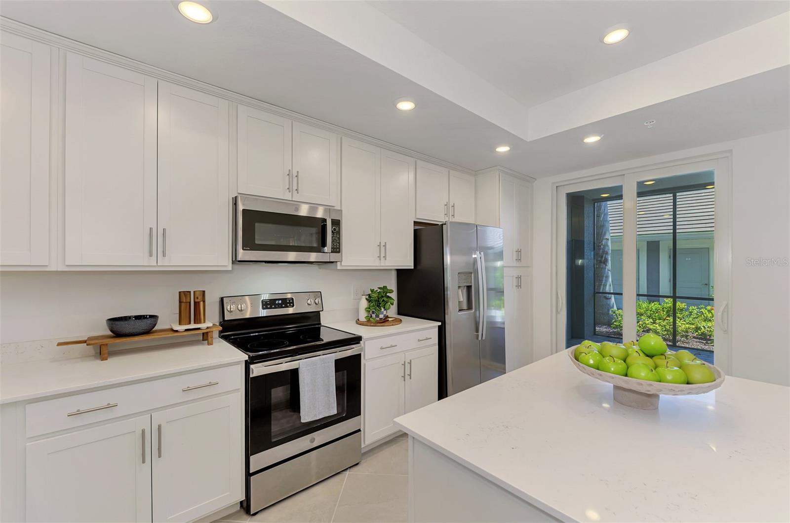 12520 GALAPAGOS CT #102 — photo 32