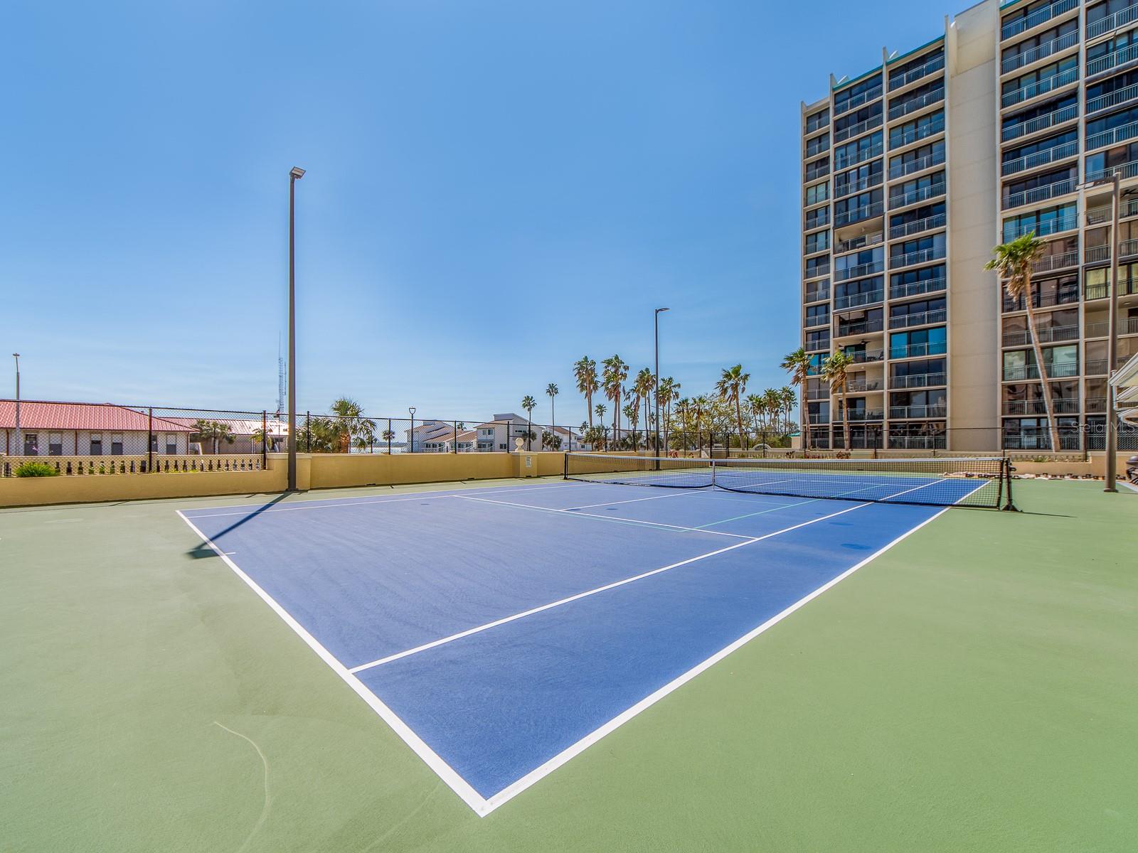 1370 GULF BLVD #204 — photo 32