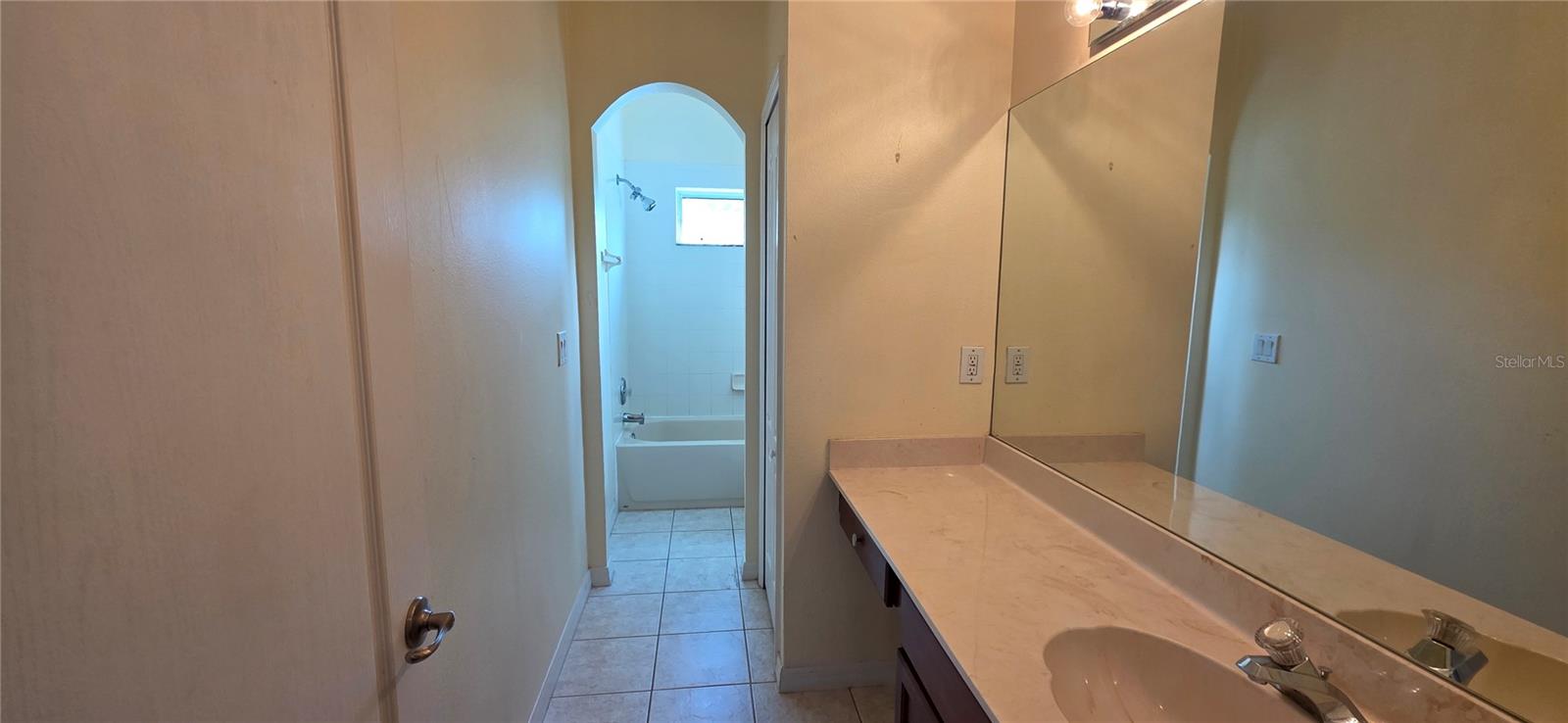 11609 GREENSLEEVE AVE — photo 59