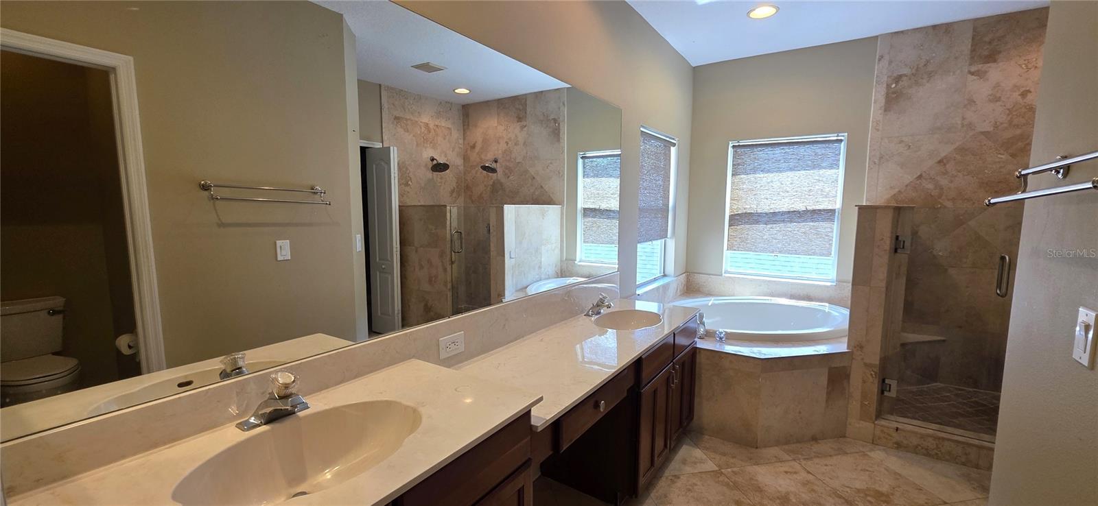 11609 GREENSLEEVE AVE — photo 43