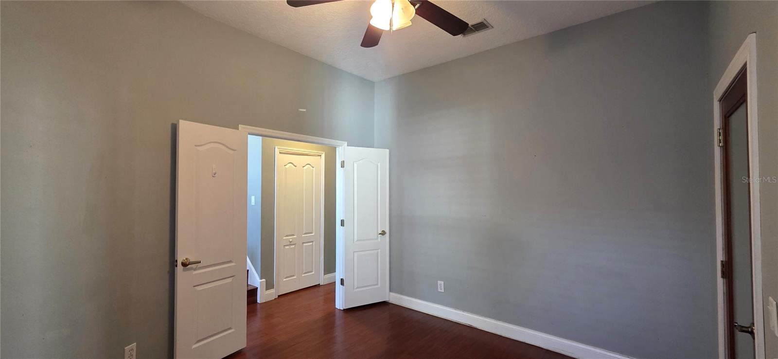 11609 GREENSLEEVE AVE — photo 56