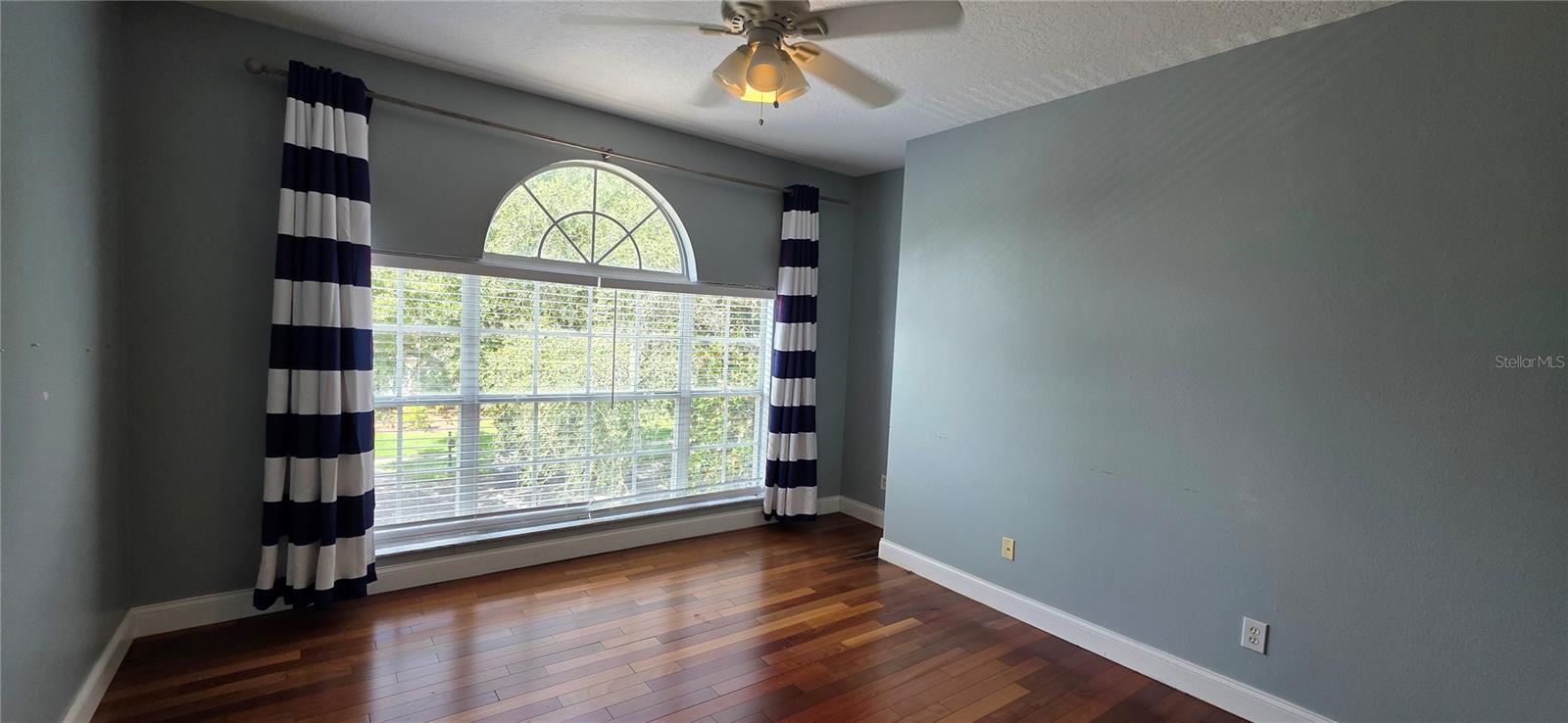 11609 GREENSLEEVE AVE — photo 47