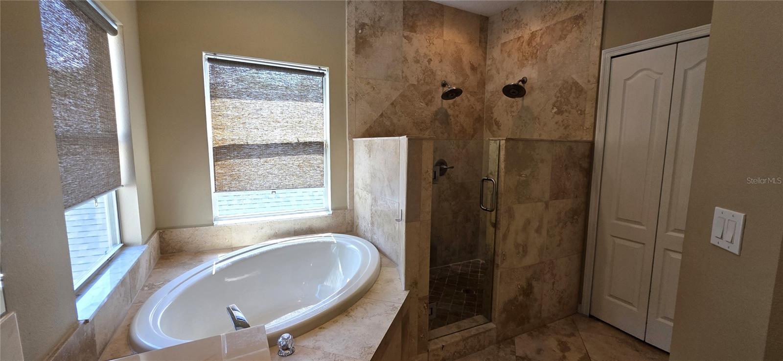 11609 GREENSLEEVE AVE — photo 44