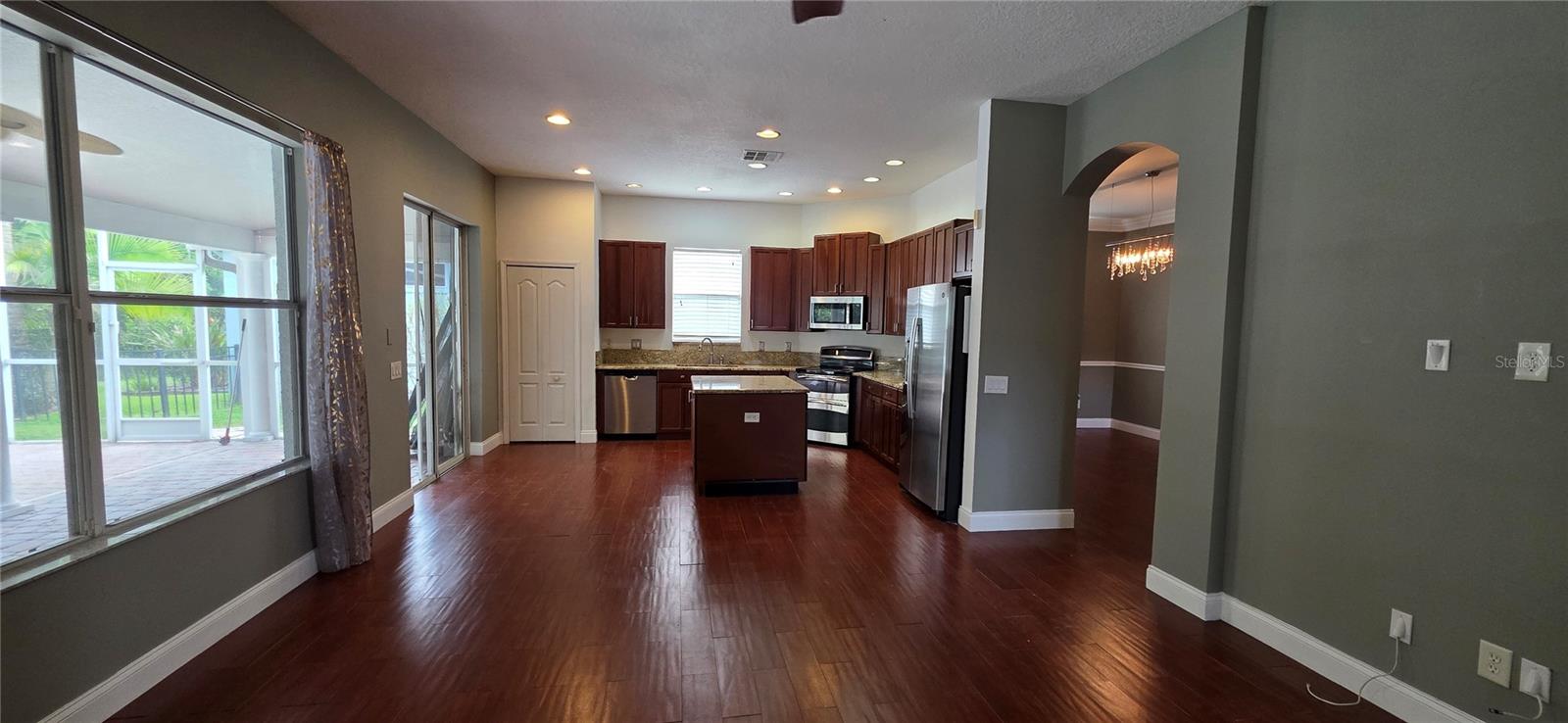 11609 GREENSLEEVE AVE — photo 16