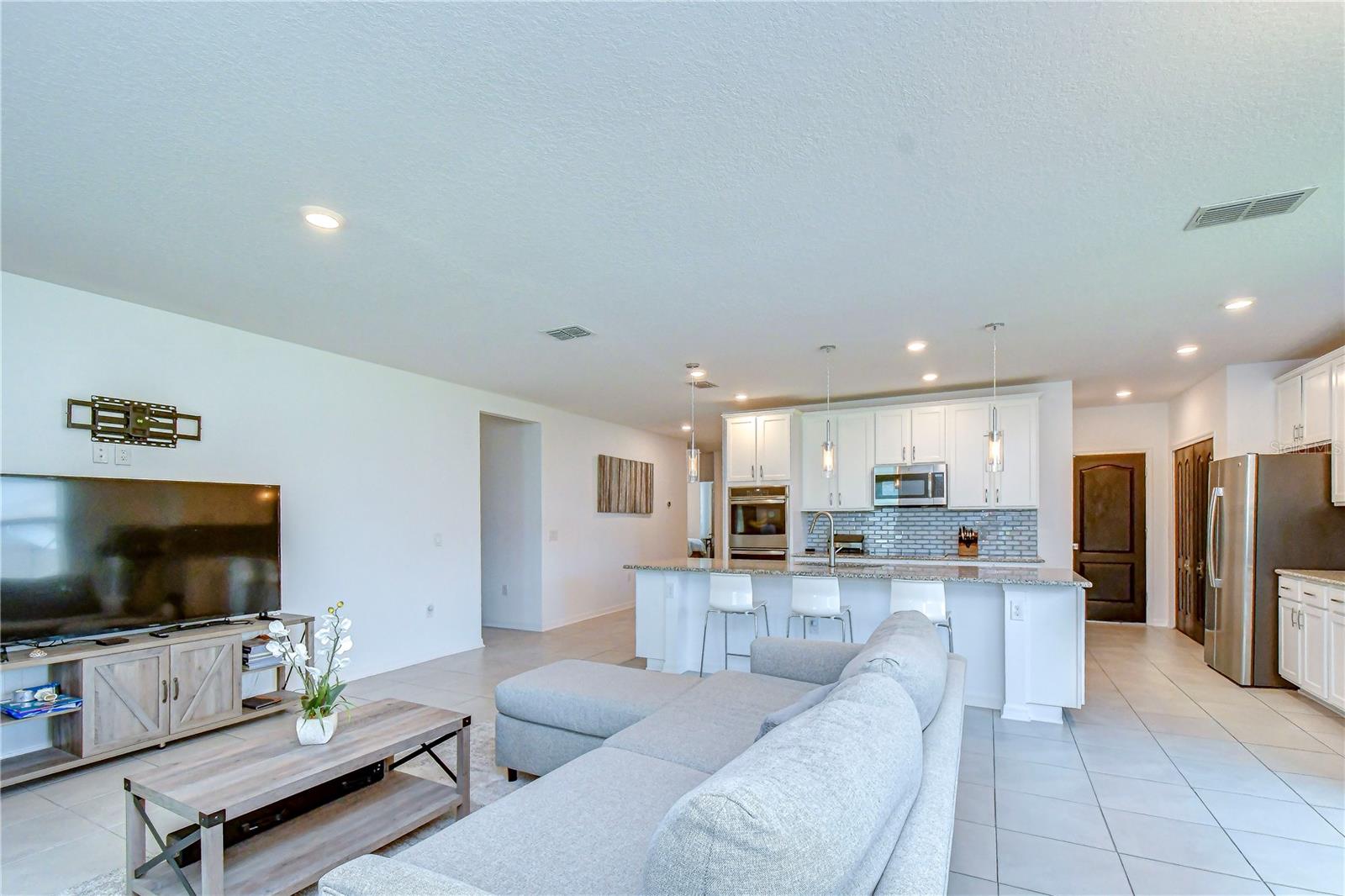 8325 OLIVE BROOK DR — photo 25