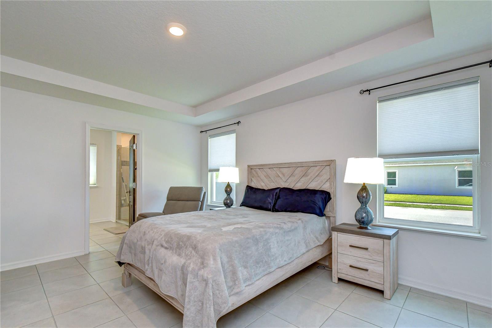 8325 OLIVE BROOK DR — photo 16