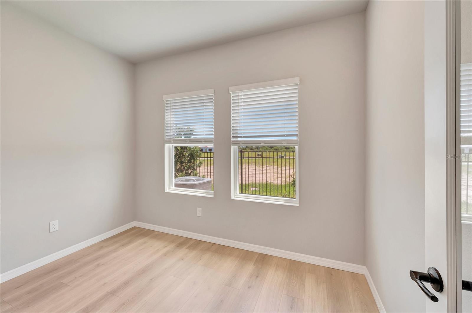 5261 COLONY VISTA DR — photo 13