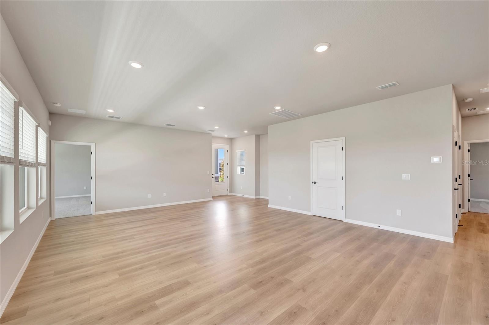 5261 COLONY VISTA DR — photo 10