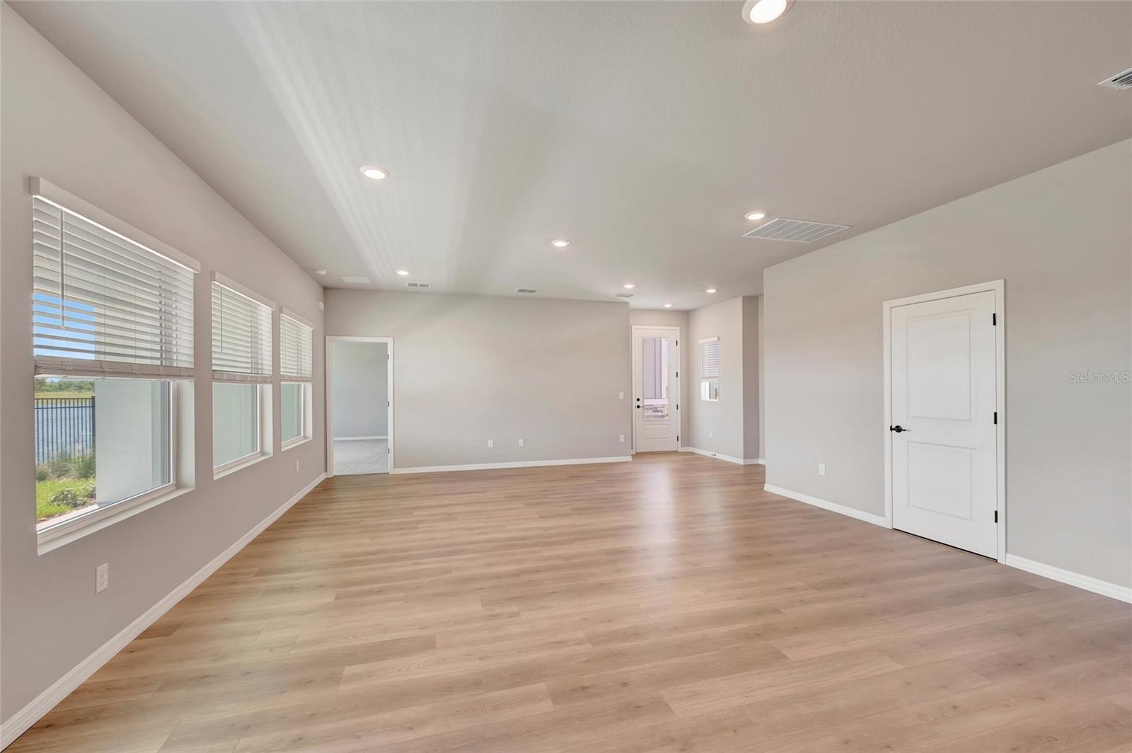 5261 COLONY VISTA DR — photo 9