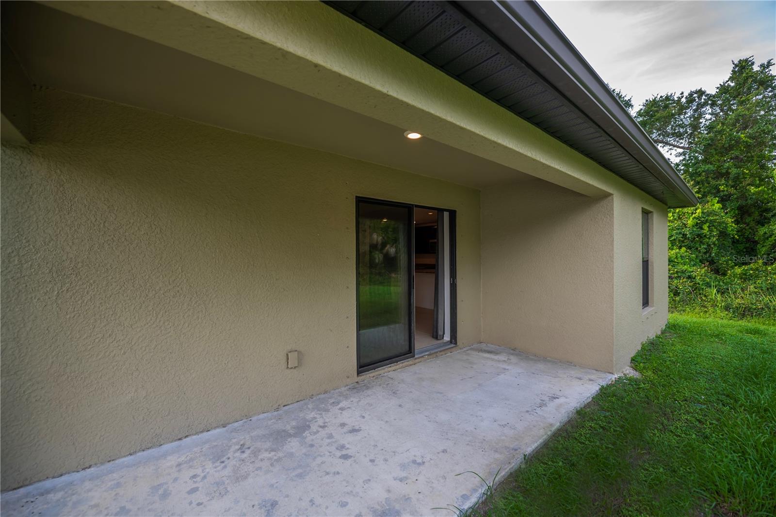 2555 ATWATER DR — photo 54
