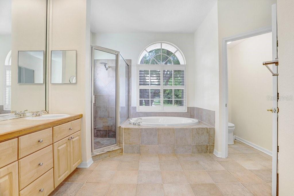 10227 QUAILS LANDING AVE — photo 13