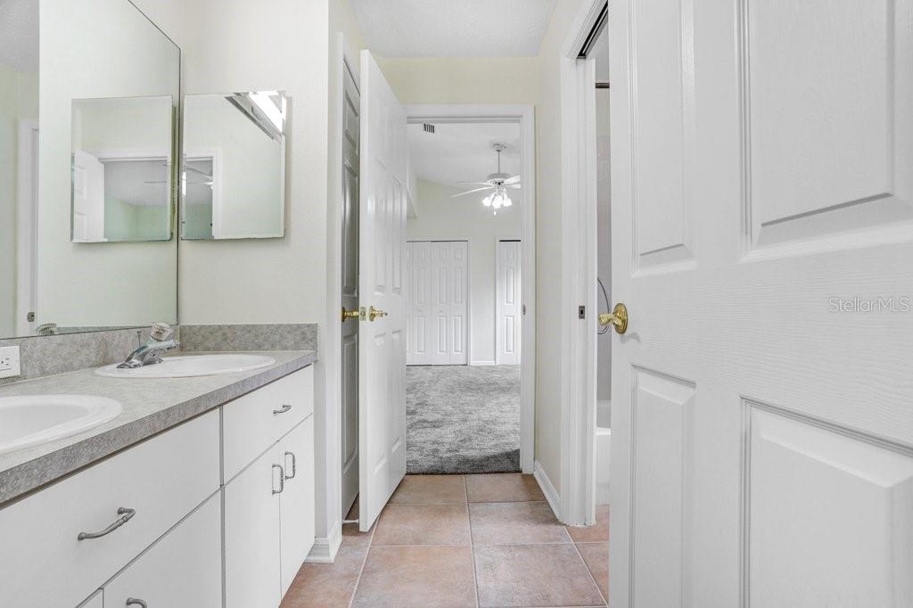 10227 QUAILS LANDING AVE — photo 25