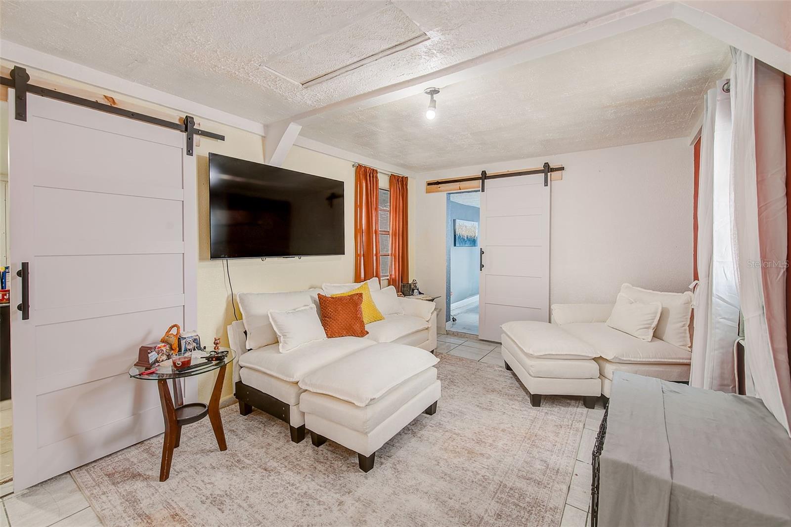 2318 W POWHATAN AVE — photo 24