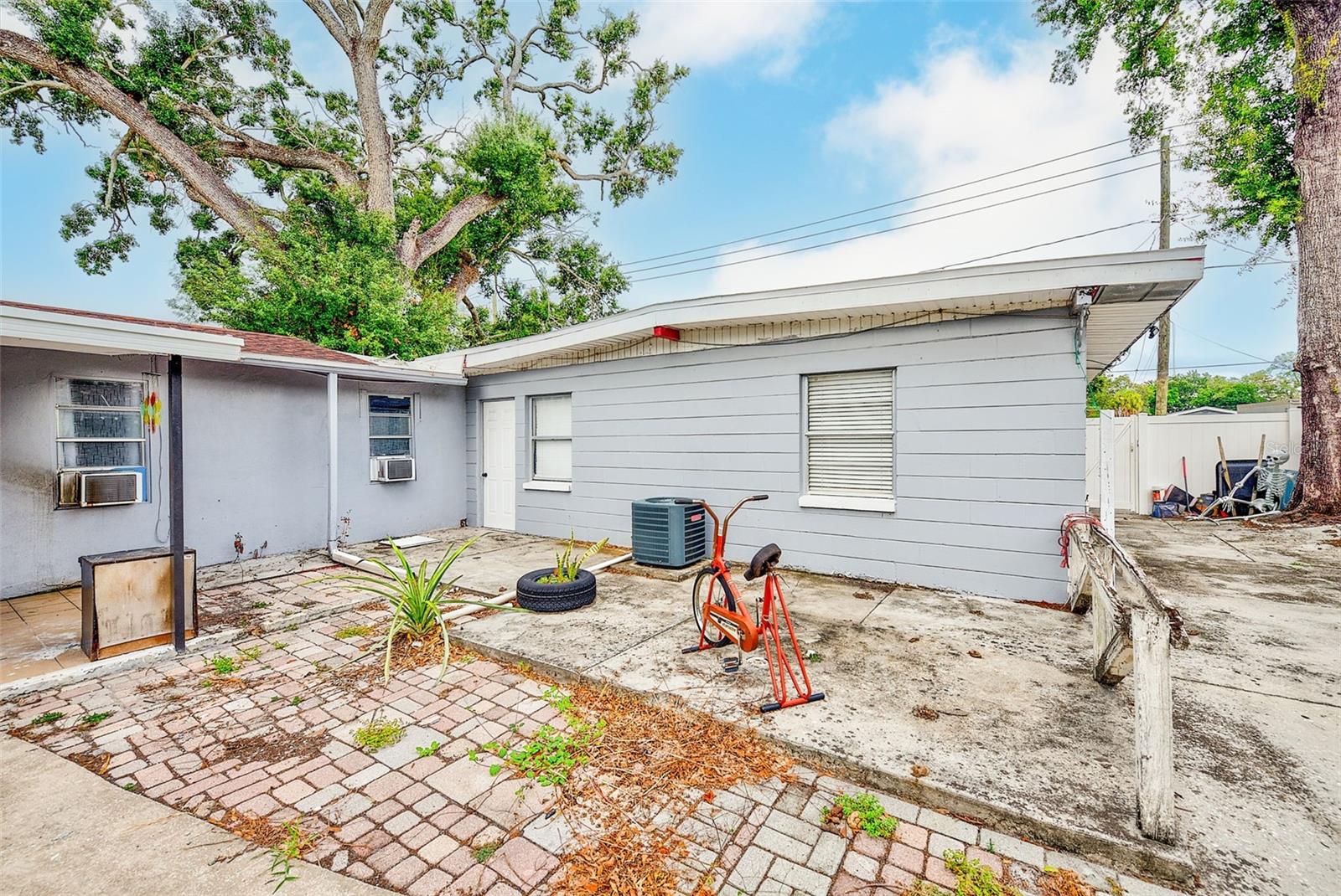 2318 W POWHATAN AVE — photo 39