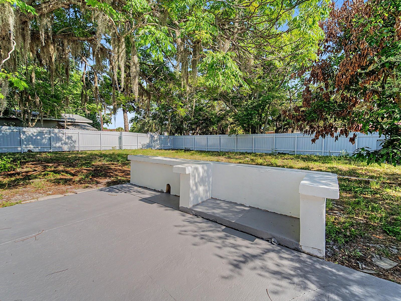 7708 MARYLAND AVE — photo 43