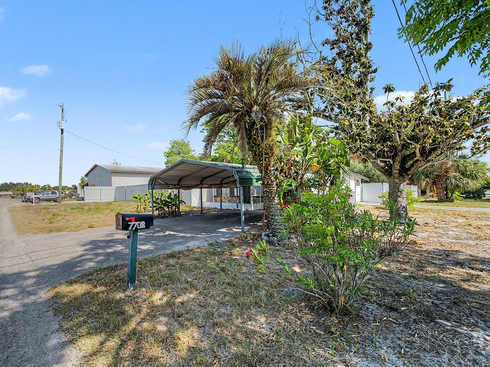 7708 MARYLAND AVE — photo 36