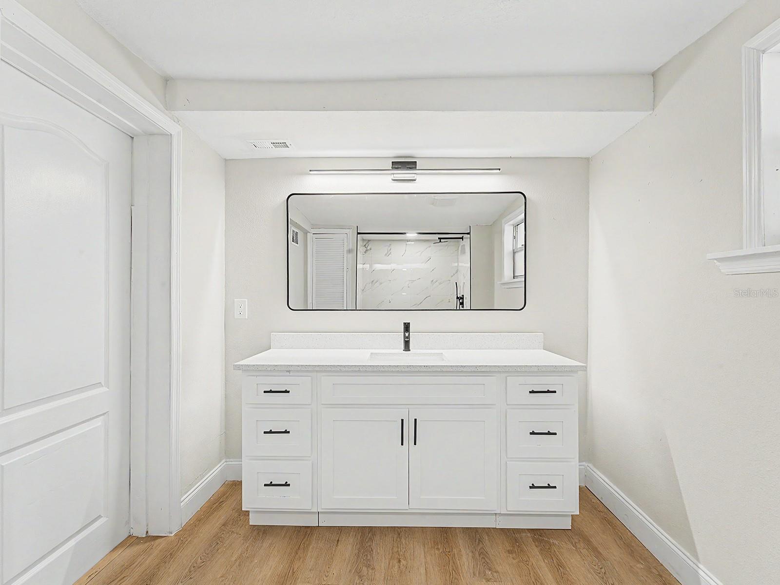 7708 MARYLAND AVE — photo 19