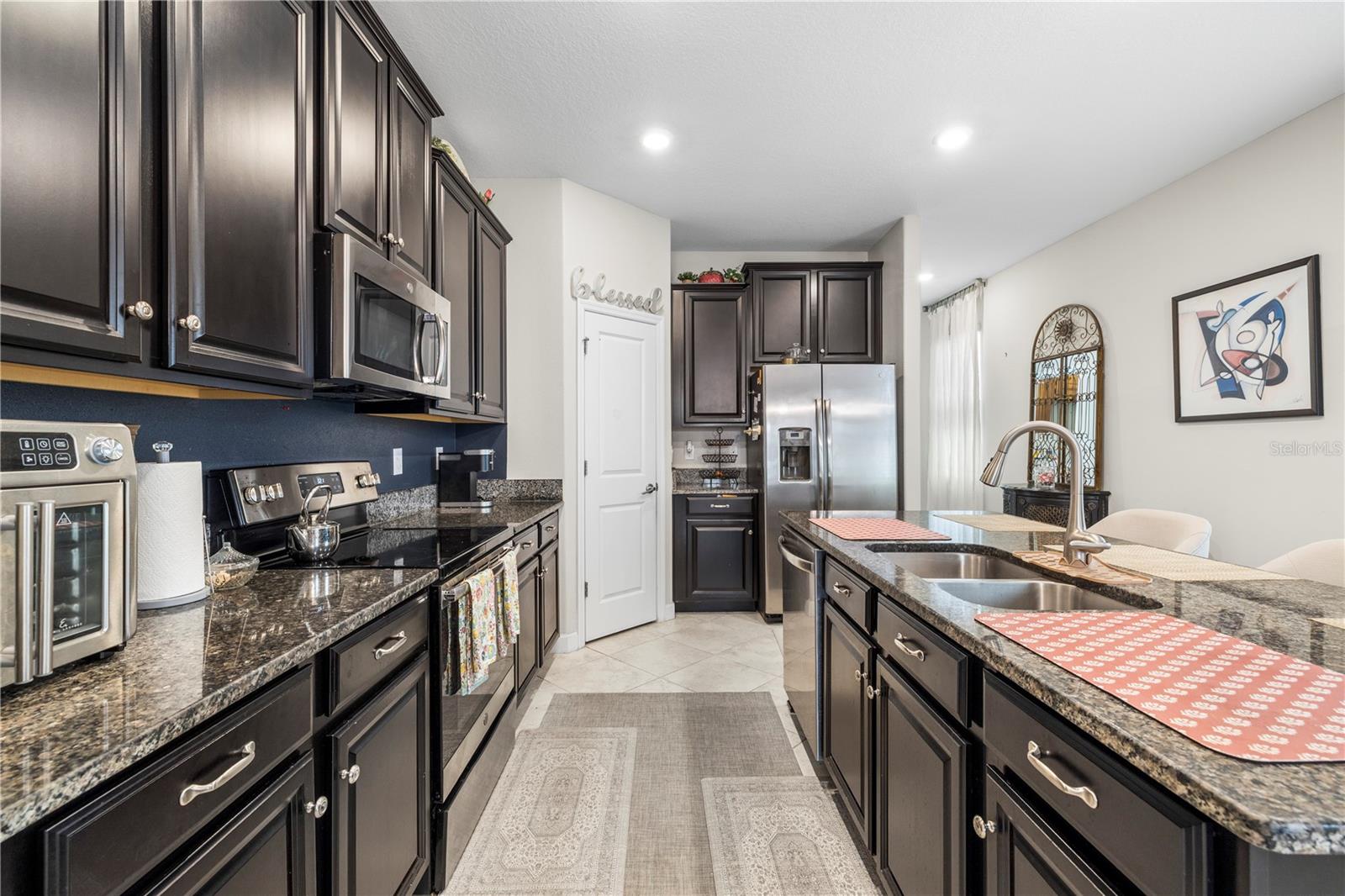 9611 IVORY DR — photo 10