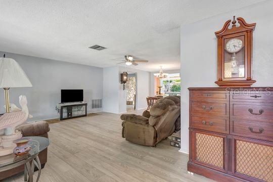 10825 BRIDLETON RD — photo 8