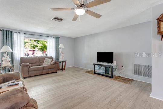 10825 BRIDLETON RD — photo 10