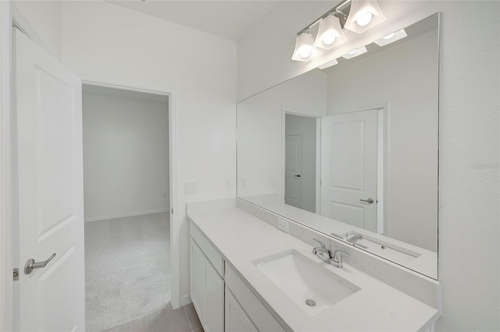 6418 JENSEN VIEW AVE — photo 18