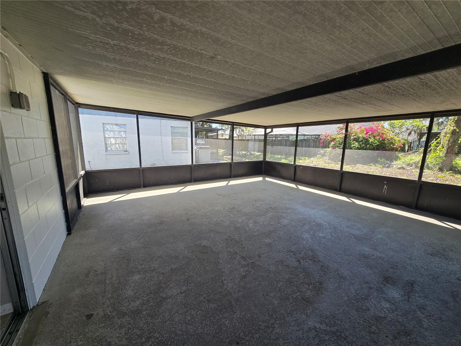 12109 CLEARBROOK CT — photo 12