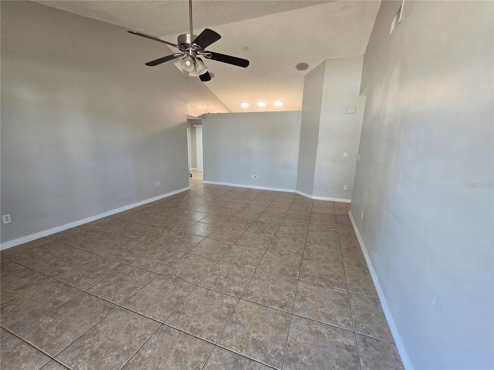 12109 CLEARBROOK CT — photo 3