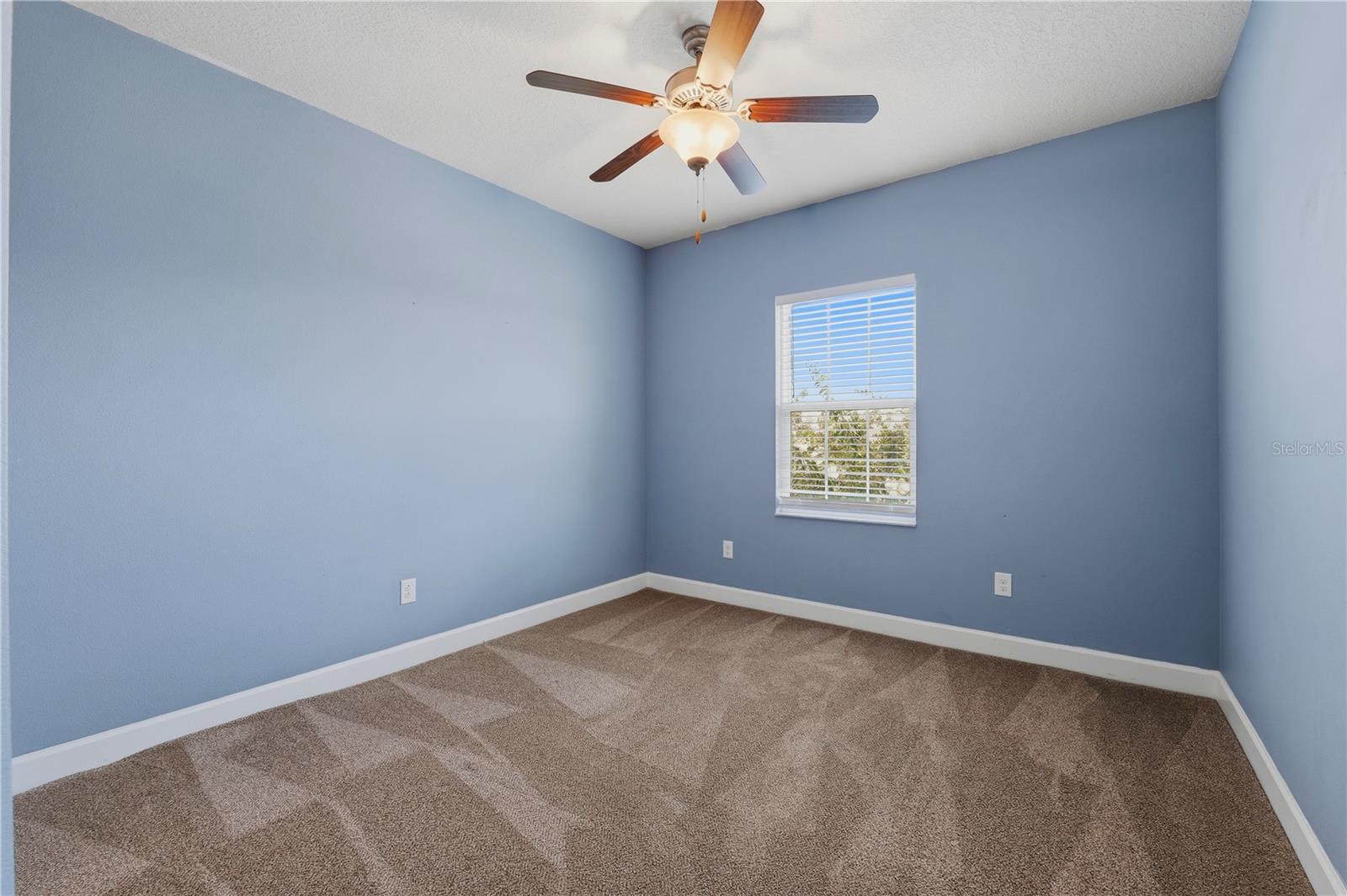 21439 SOUTHERN CHARM DR — photo 35