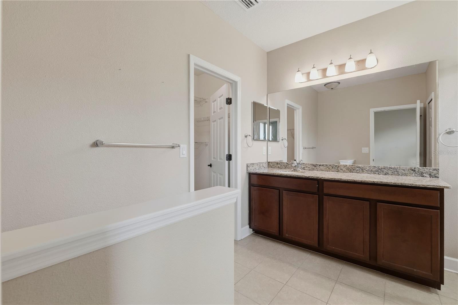 21439 SOUTHERN CHARM DR — photo 29