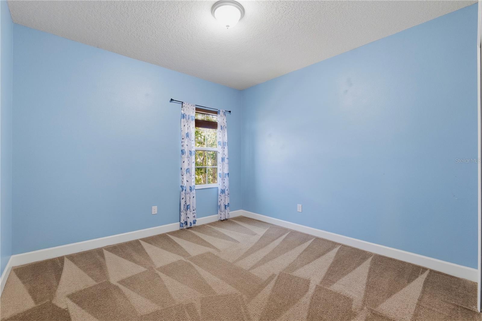 21439 SOUTHERN CHARM DR — photo 37