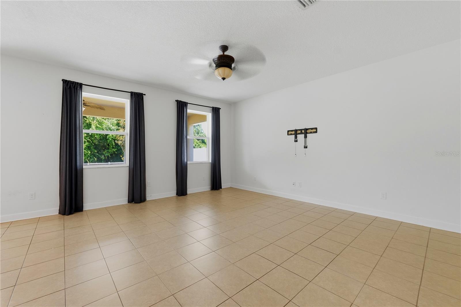 21439 SOUTHERN CHARM DR — photo 18