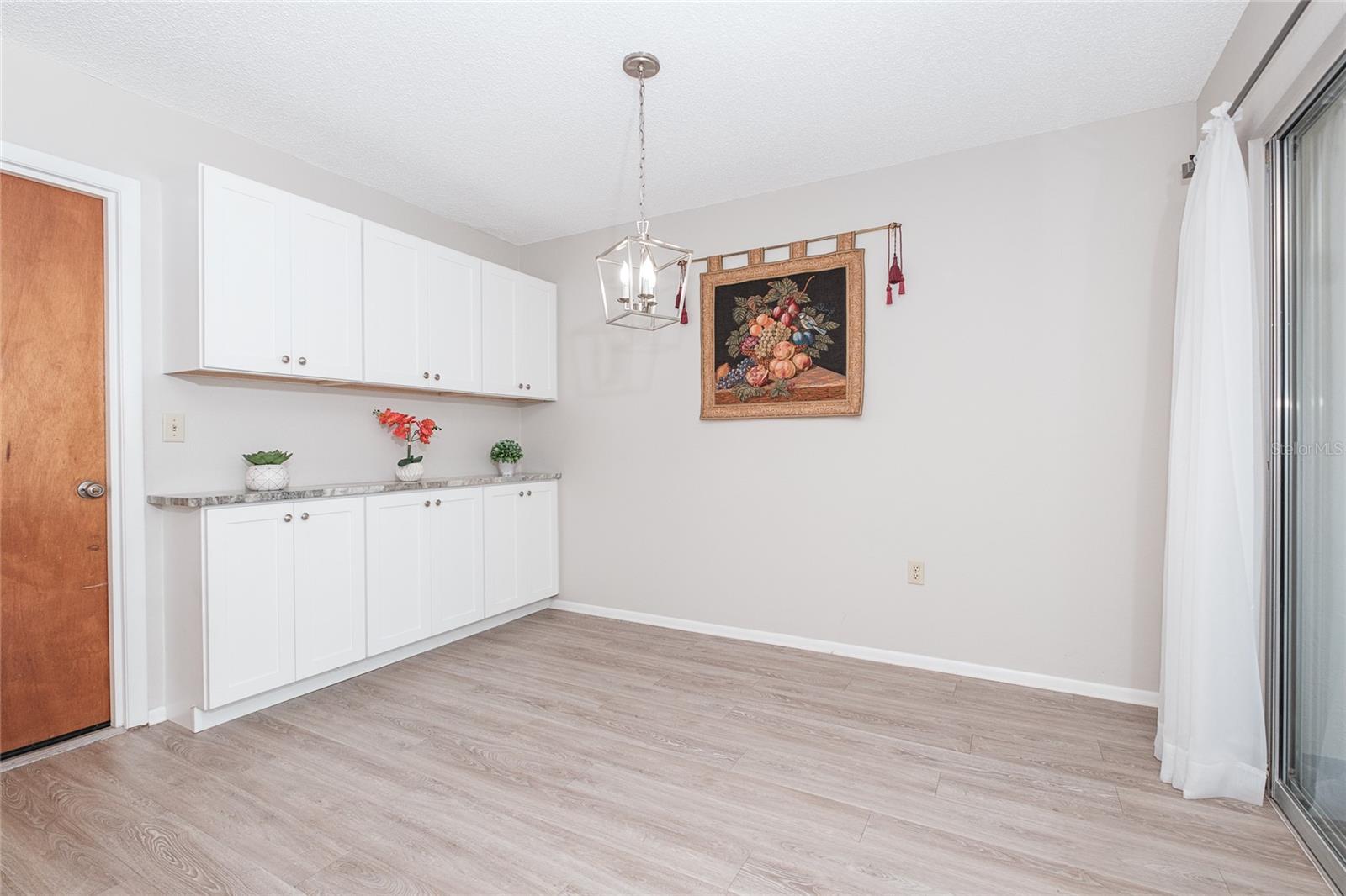 206 ASPEN ST — photo 11