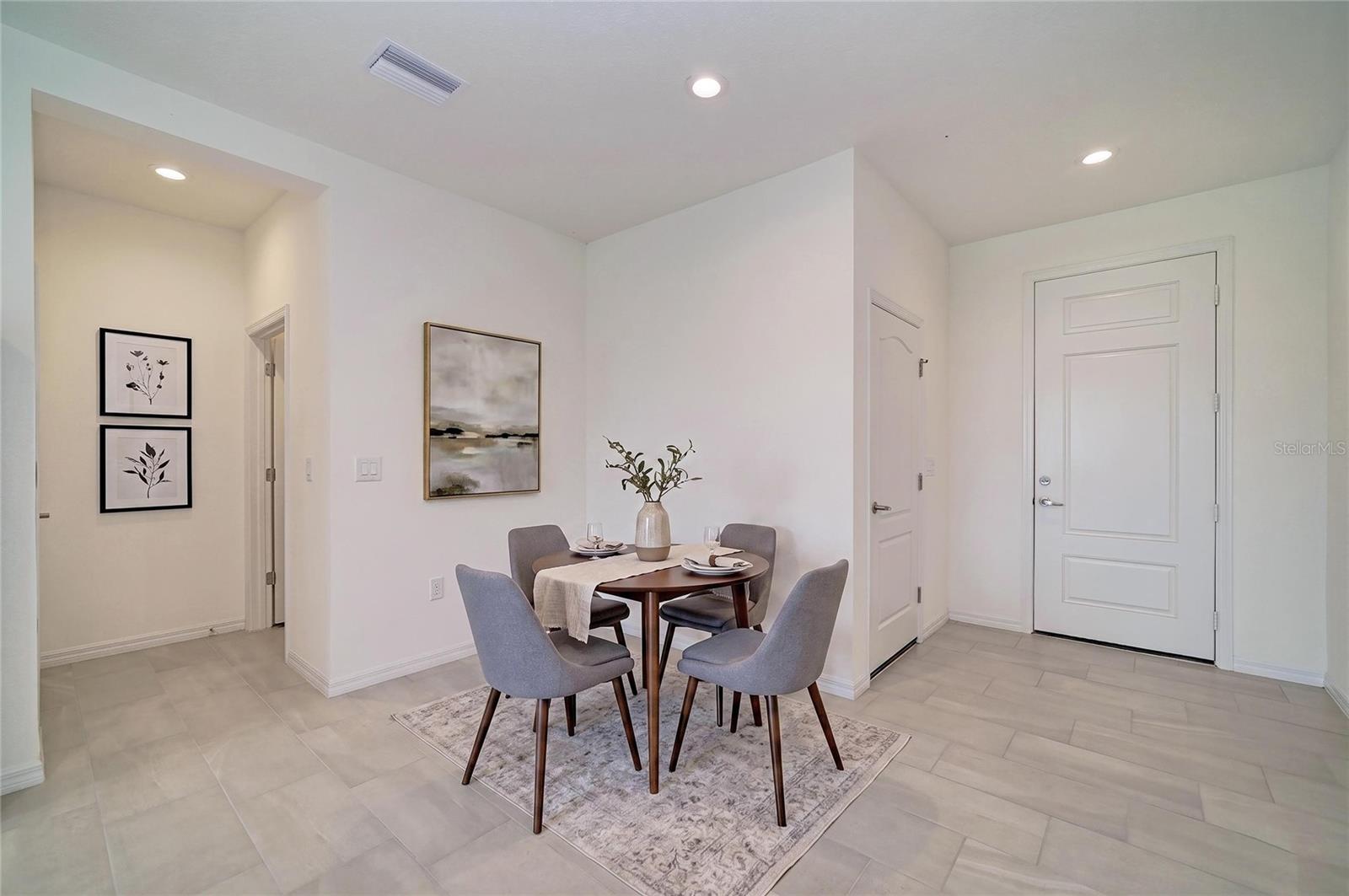 2206 WASHINGTON PALM CT — photo 9