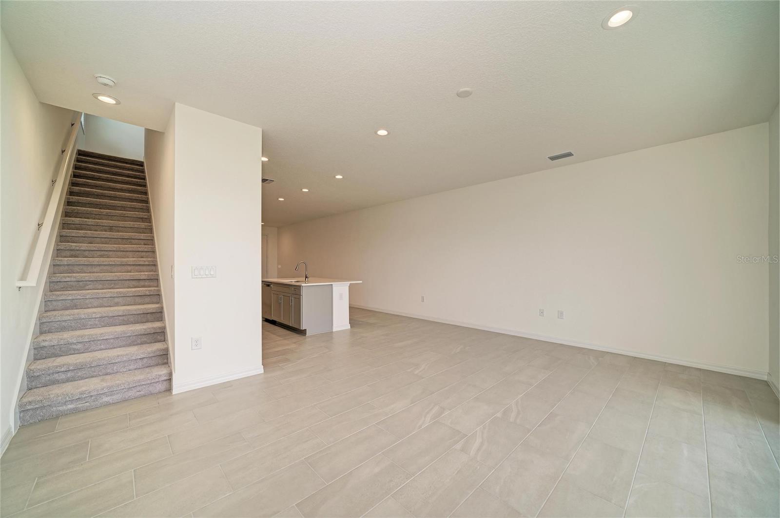 2206 WASHINGTON PALM CT — photo 35