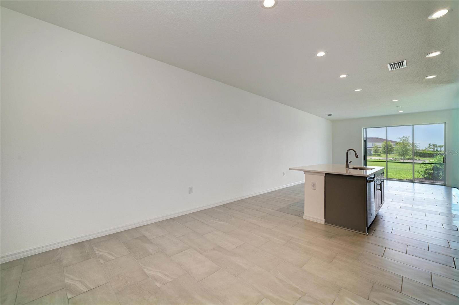 2206 WASHINGTON PALM CT — photo 11