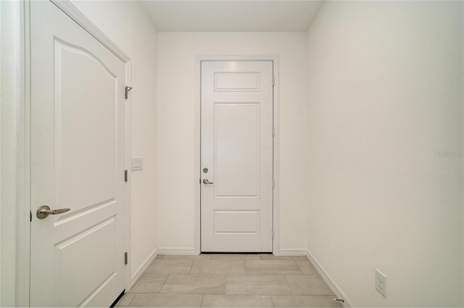 2206 WASHINGTON PALM CT — photo 6