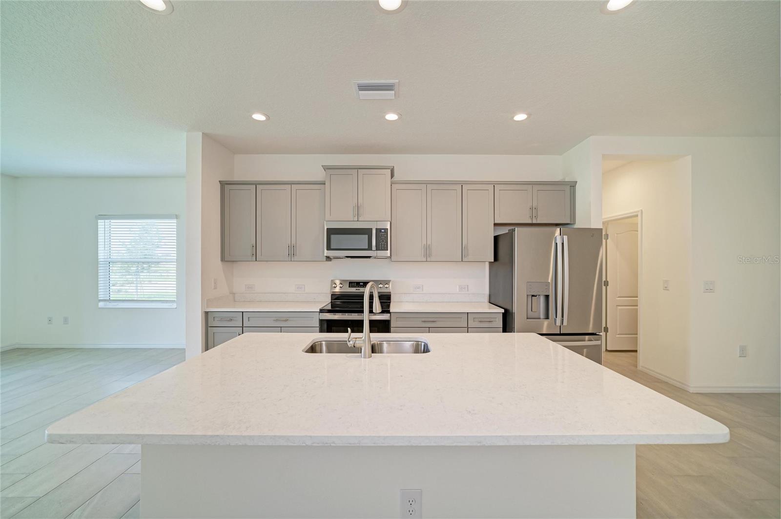 2206 WASHINGTON PALM CT — photo 13
