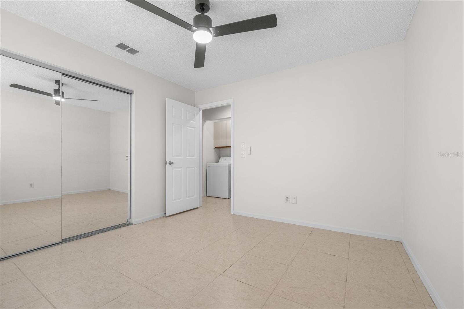 18425 AINTREE CT — photo 31