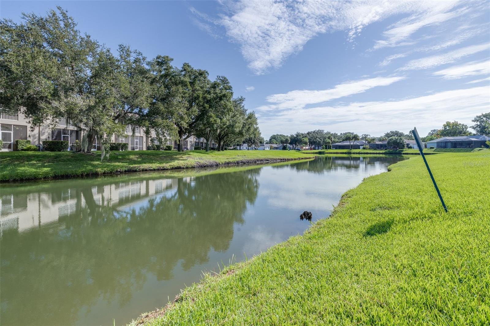 18425 AINTREE CT — photo 47