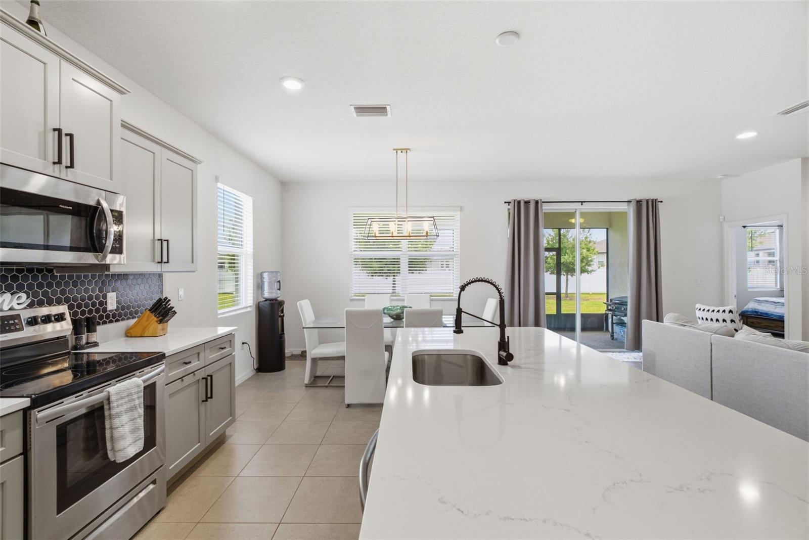 13237 WATERLEAF GARDEN CIR — photo 12