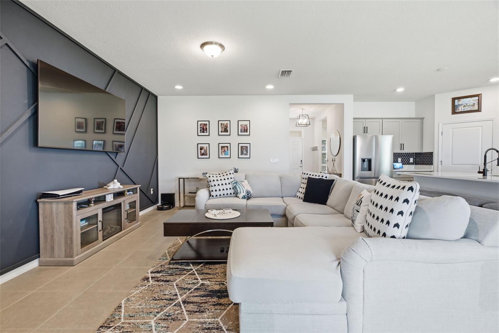 13237 WATERLEAF GARDEN CIR — photo 22