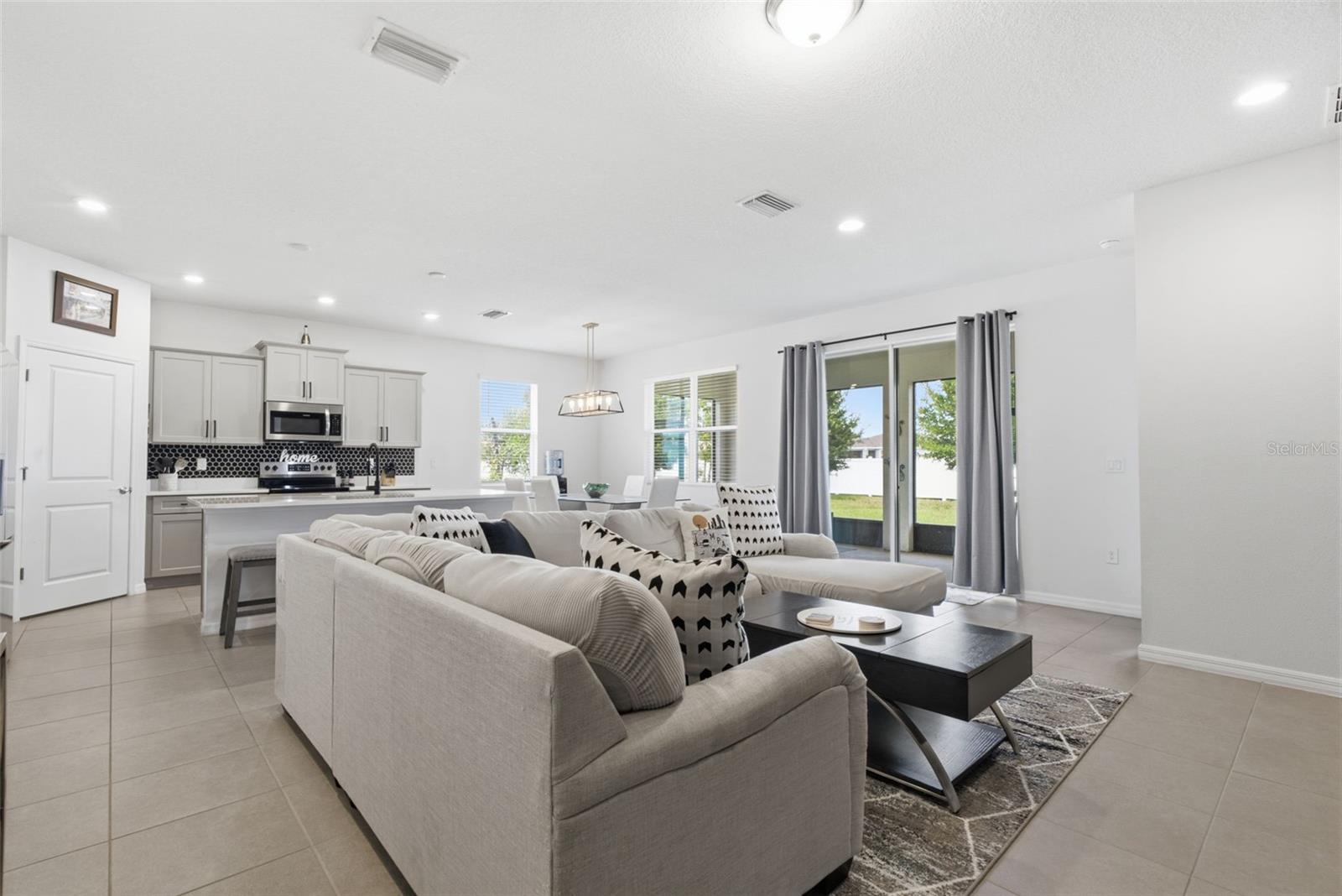 13237 WATERLEAF GARDEN CIR — photo 20
