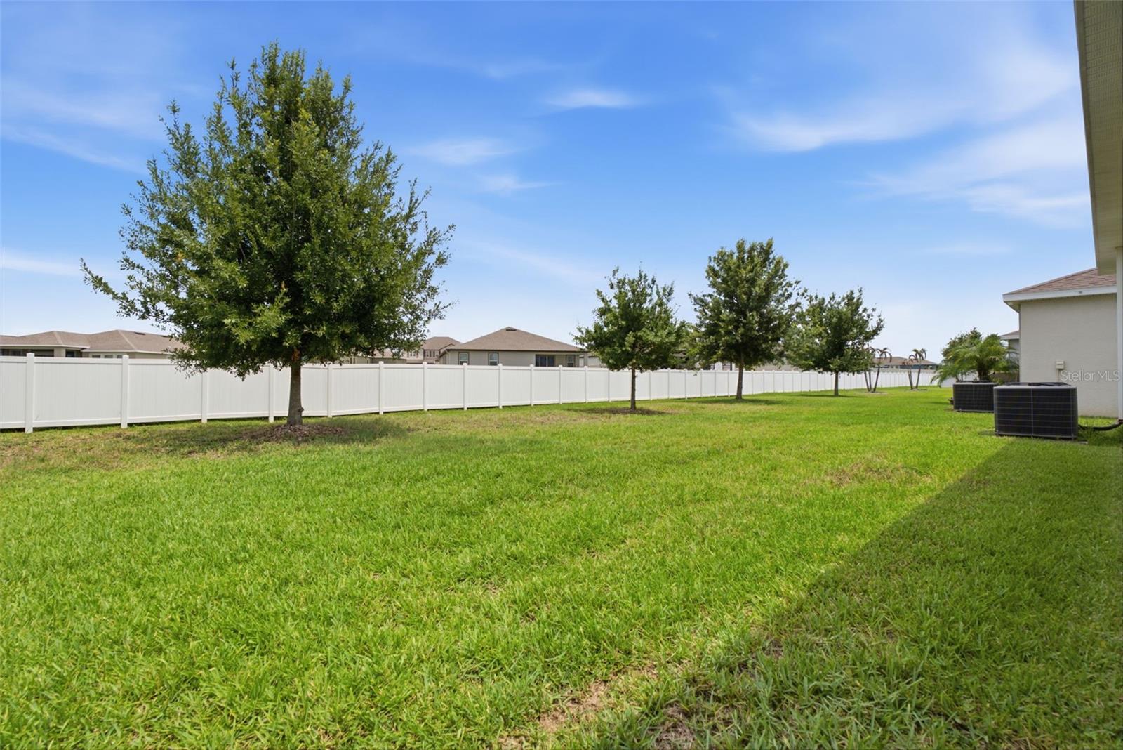 13237 WATERLEAF GARDEN CIR — photo 38