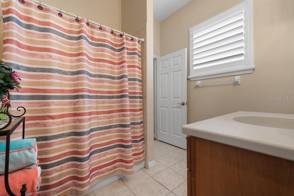 264 DAHLIA CT — photo 23