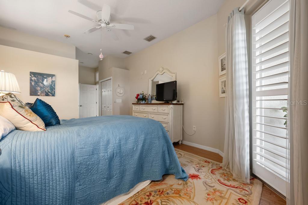 264 DAHLIA CT — photo 31