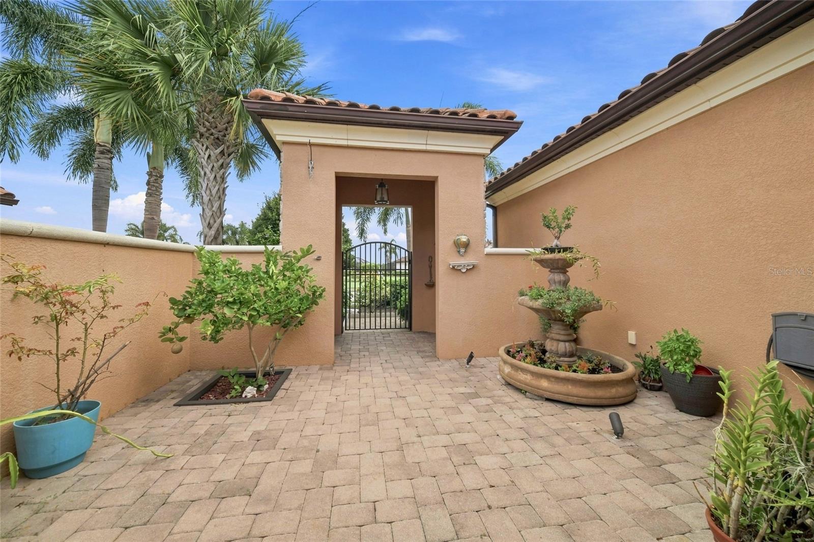 12672 FONTANA LOOP — photo 47