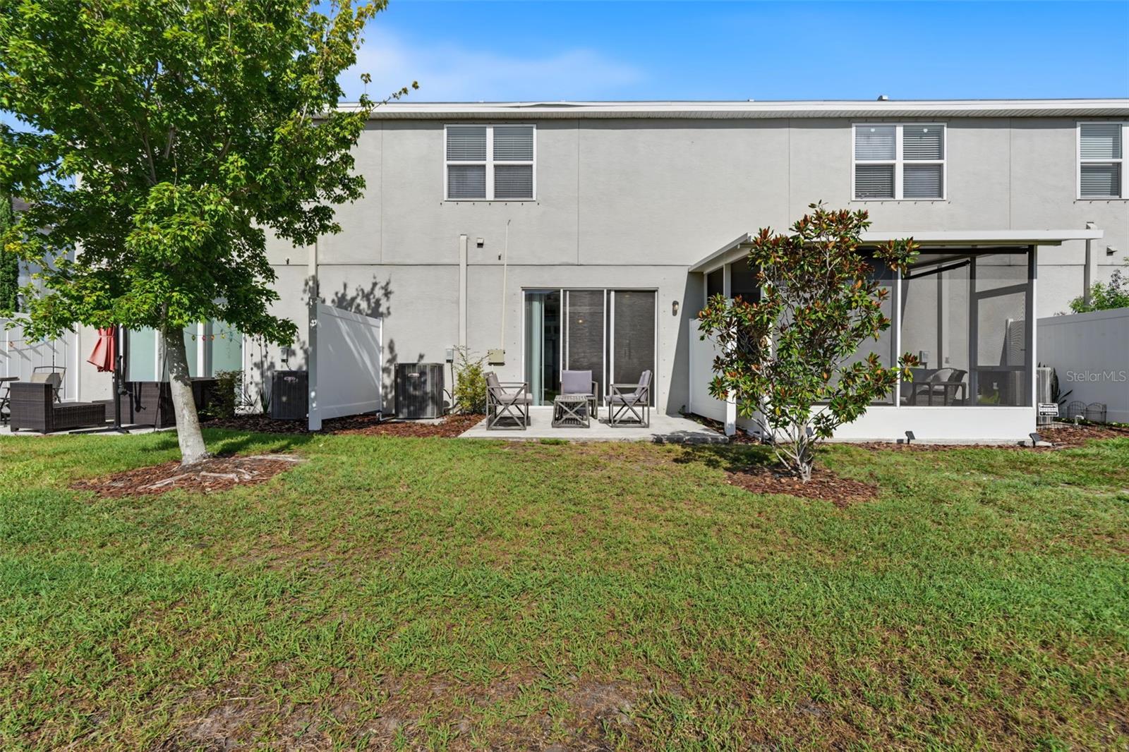 7052 SUMMER HOLLY PL — photo 42